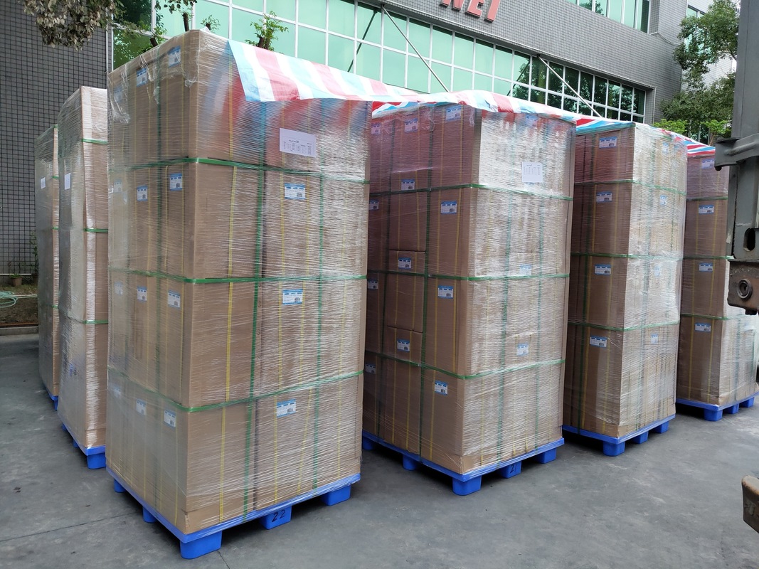 فیلم لایه بندی حرارتی با ماتریس چسبنده پلیمری پیشرفته و لایه PET مهندسی شده برای مقاومت در برابر سایش