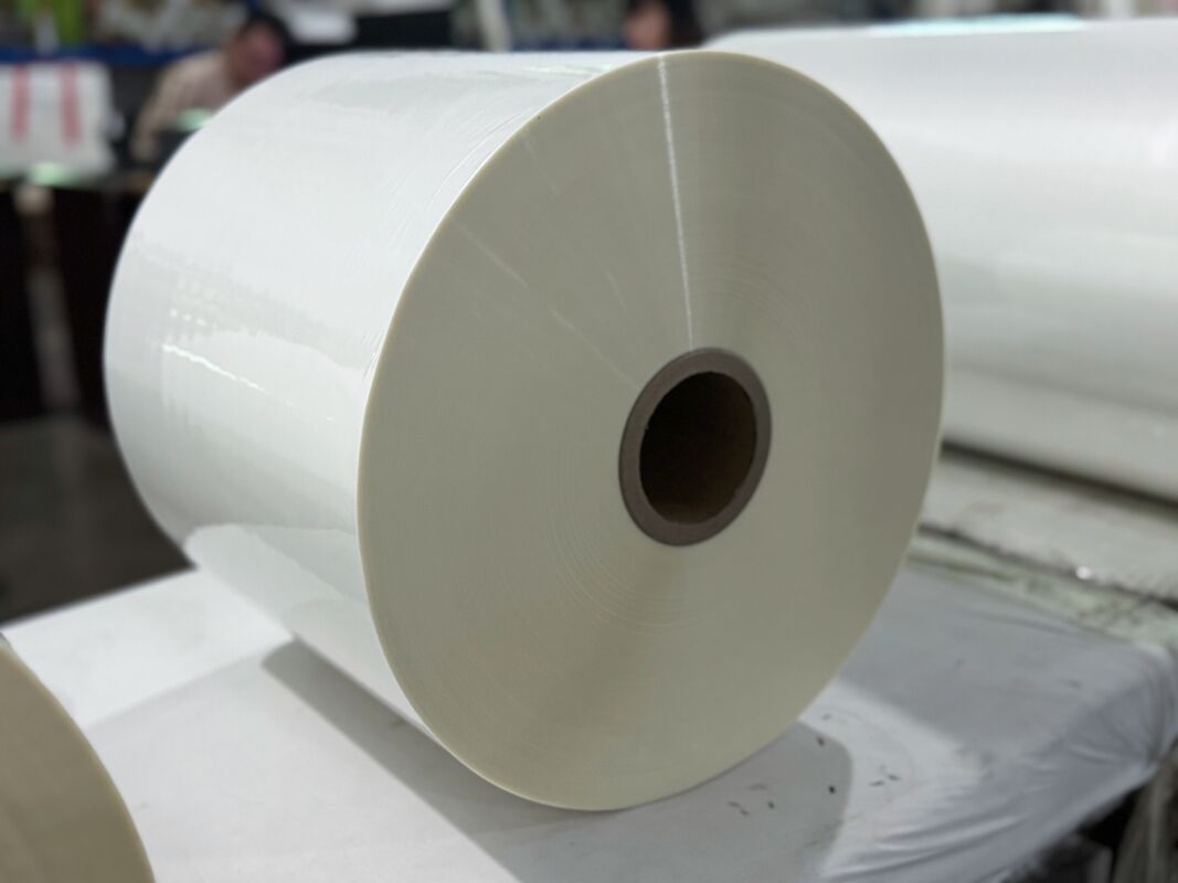 فیلمی لایه بندی حرارتی PET مقاوم در برابر خراش با پوشش درخشان برای لایه بندی عکاسی