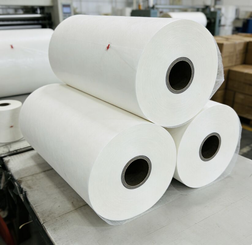 فیلمی لایه بندی درخشان نرم با سختی نرم با درمان دو طرفه و گزینه های سازگار با محیط زیست برای بسته بندی و حفاظت گرافیکی